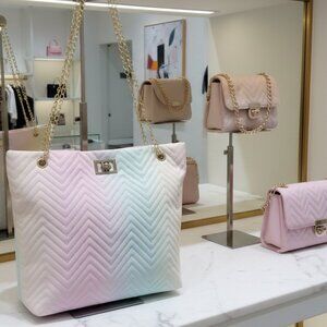 Chevron Quilted Turnlock Pastel Tote